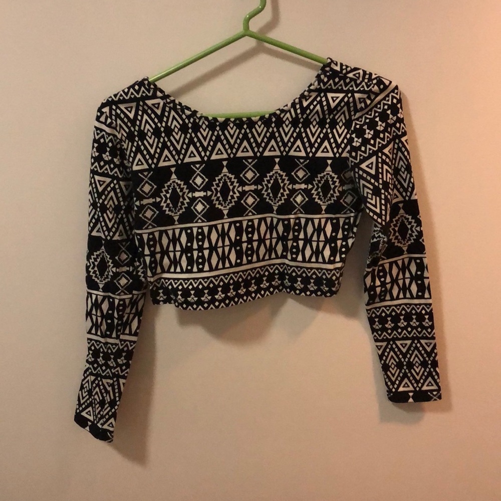 Black and white crop top